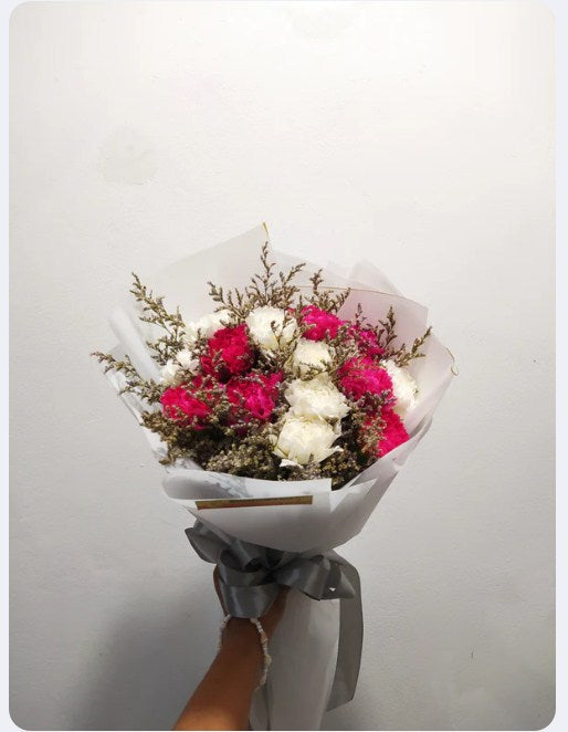 Carnation – Perfectionist Bouquet