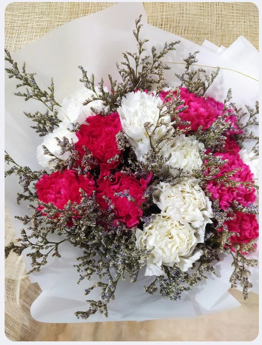 Carnation – Perfectionist Bouquet