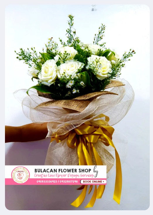 18 Stems Fairy White